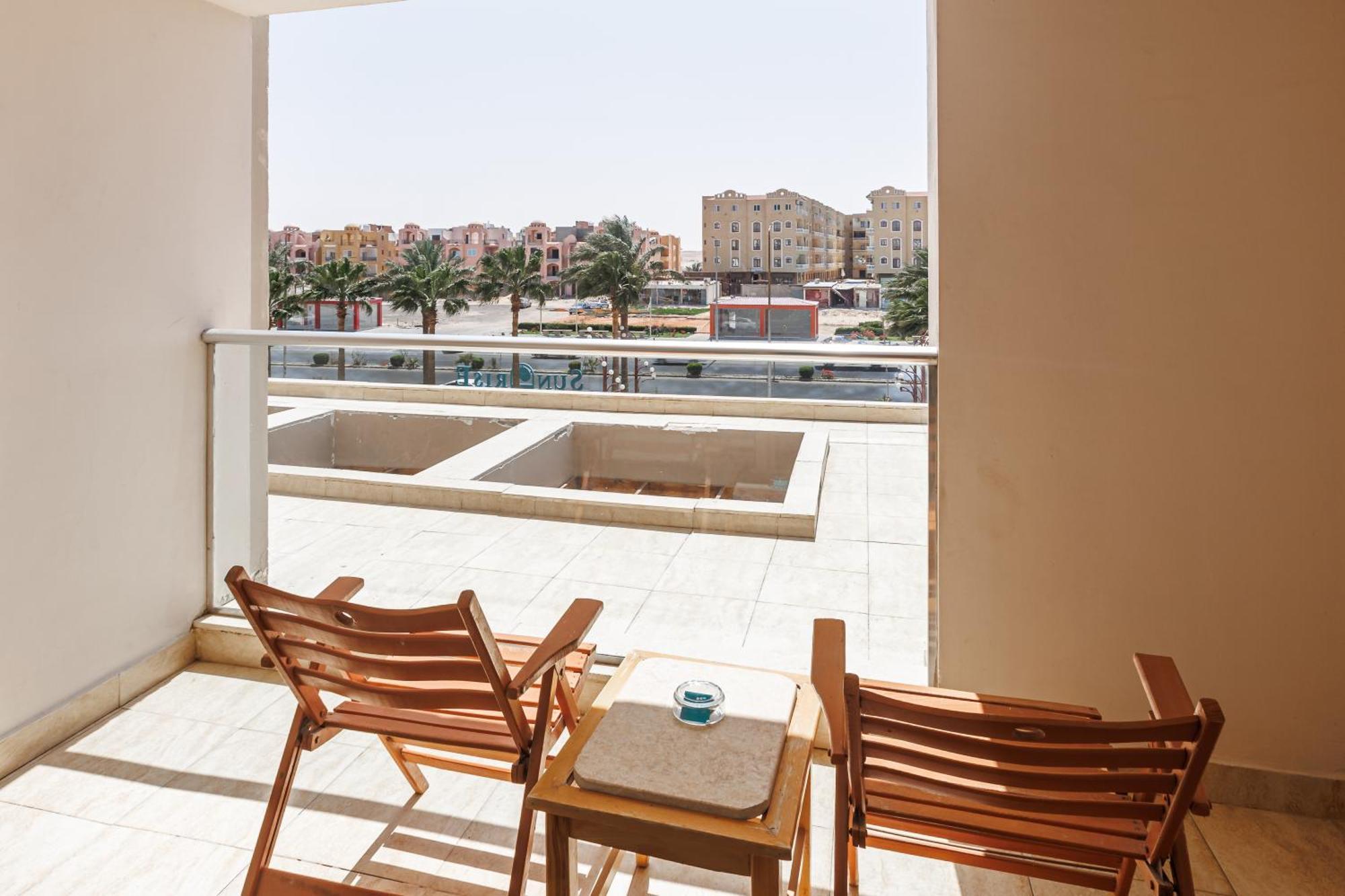 Resort Sunrise Alora Aqua Park 4*
