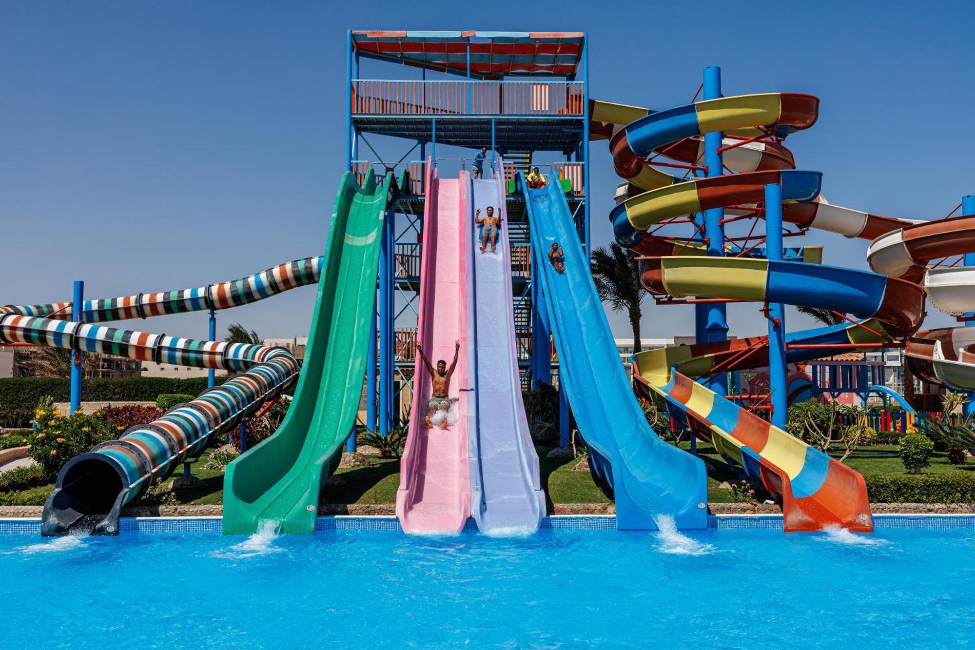 Resort Sunrise Alora Aqua Park 4*