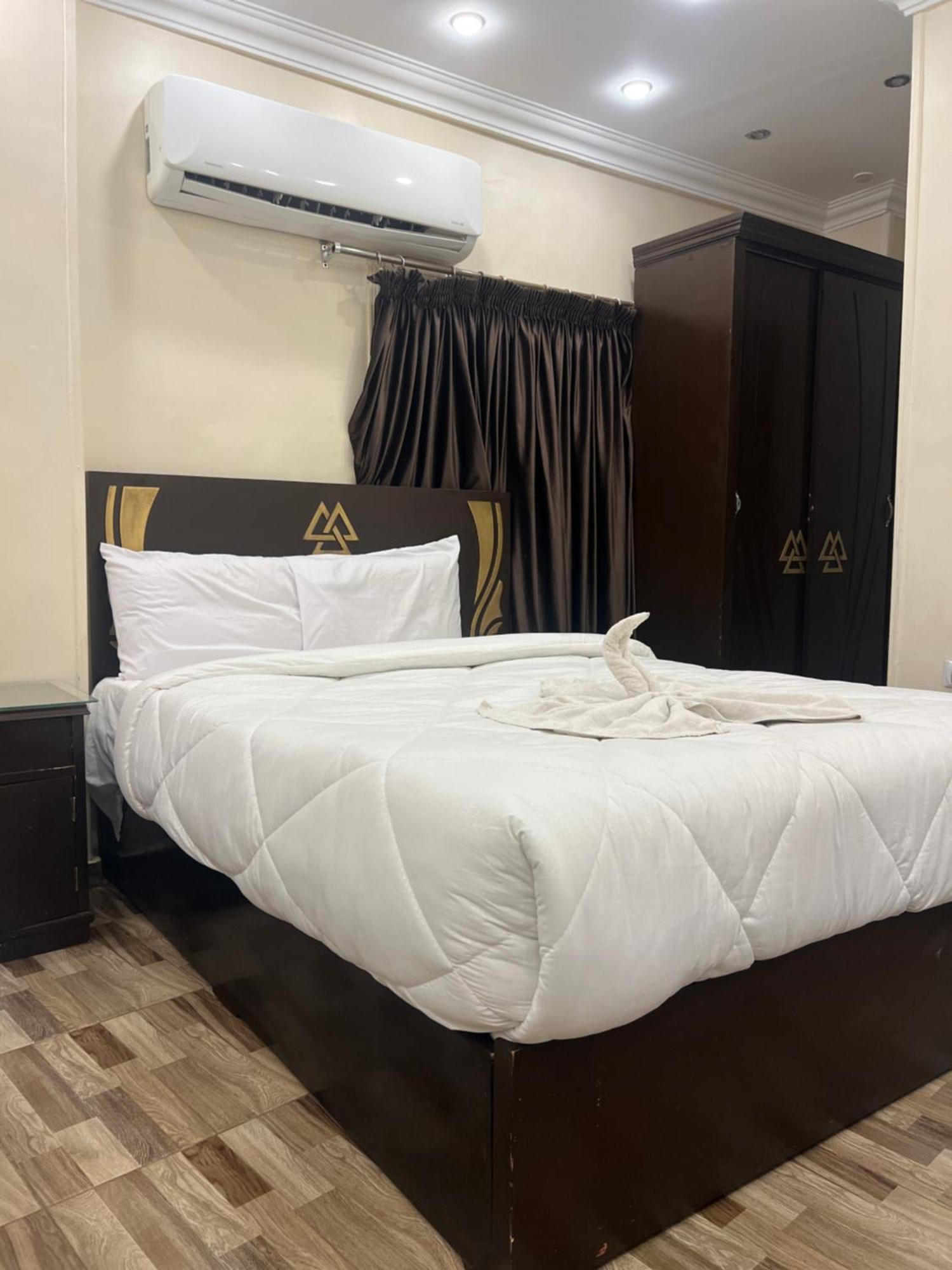 Hotel Majestic Pyramids
