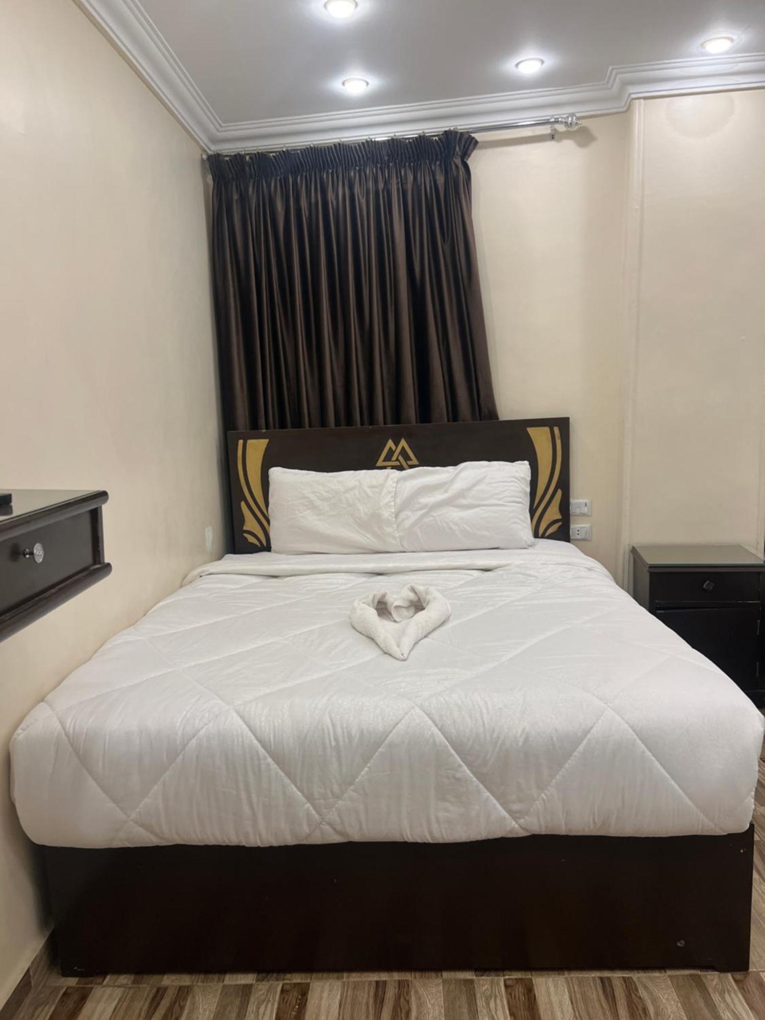 Majestic Pyramids Hotel Kafret el-Gabal