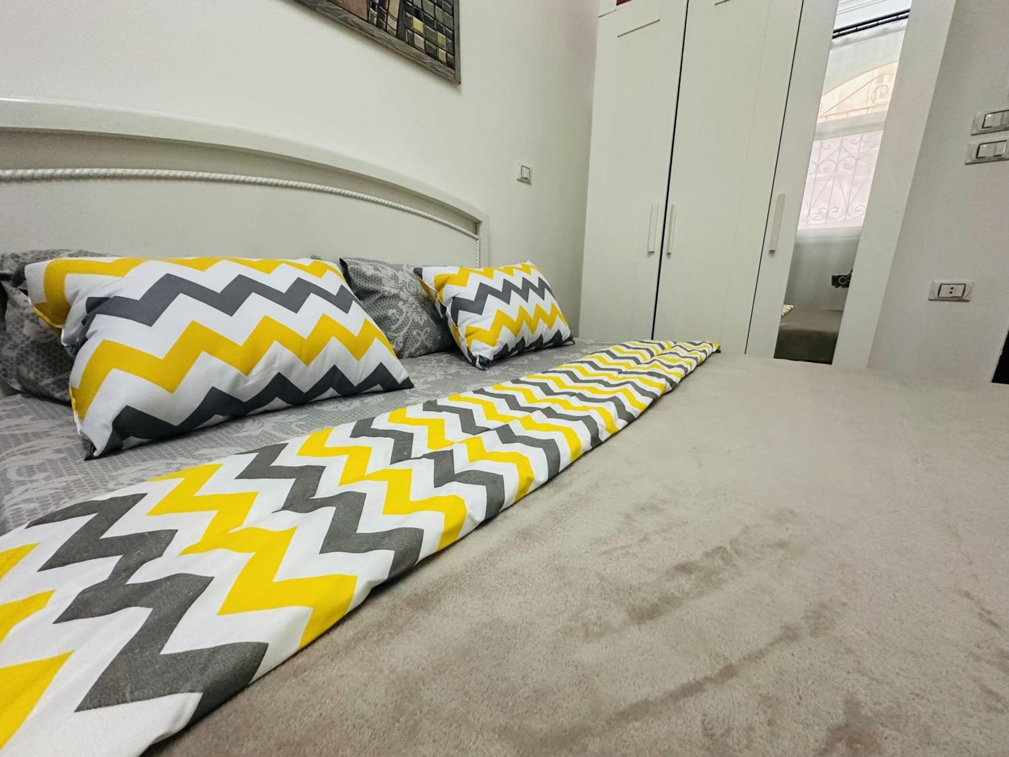 Apartment Zebra Center