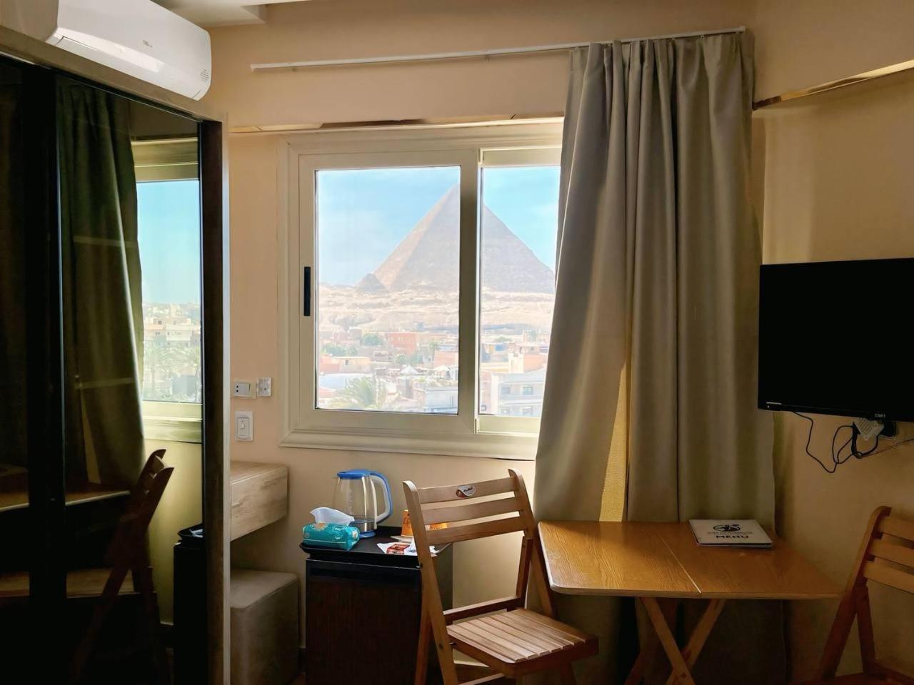 Hotel Moonlight Pyramids View