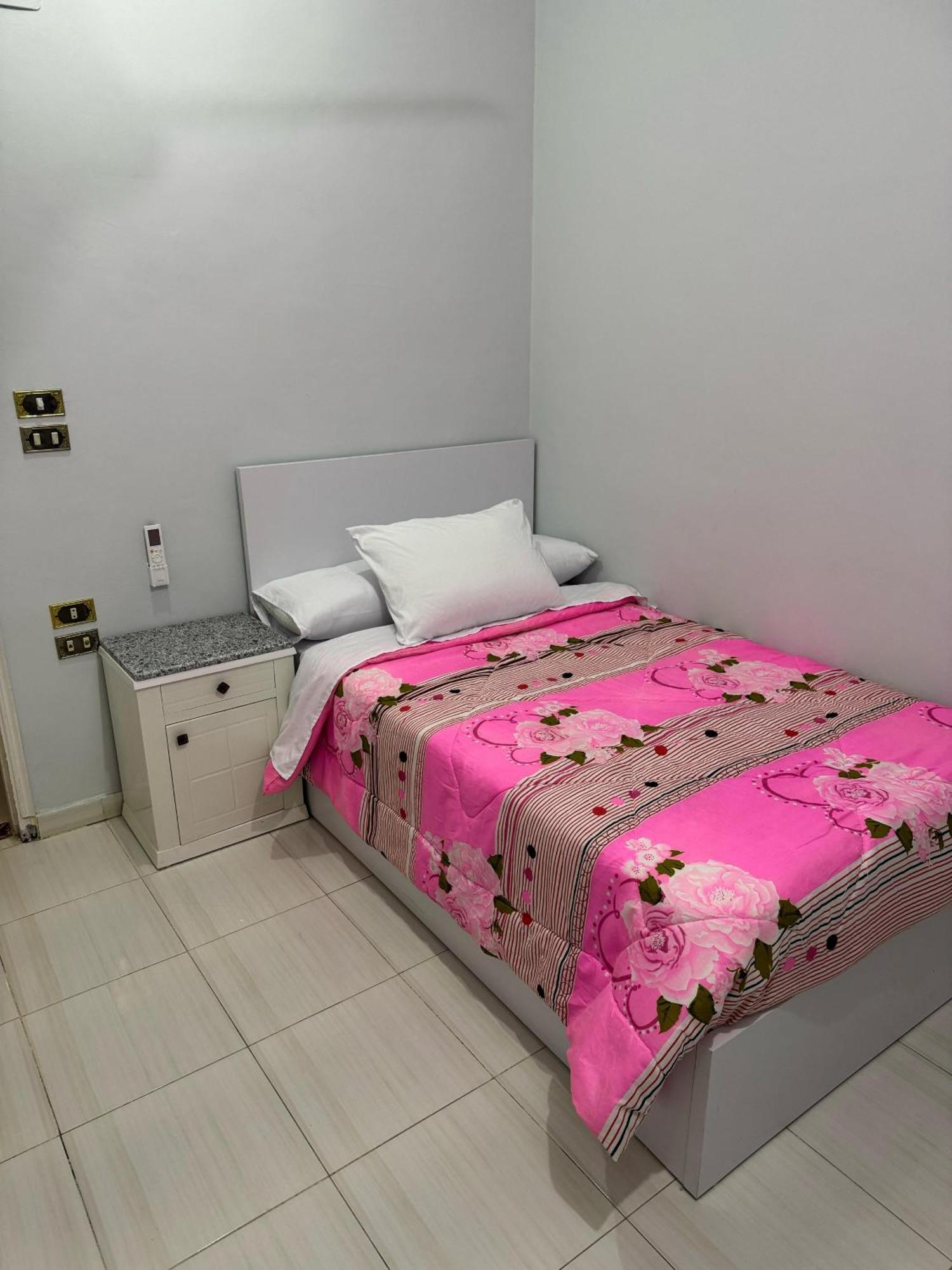 Cozy Retreat By The Sea Apartment Safaga