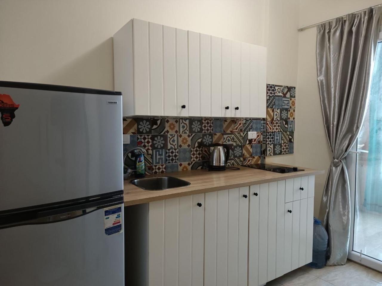 Cozy Little Near Kite Station. Apartment *