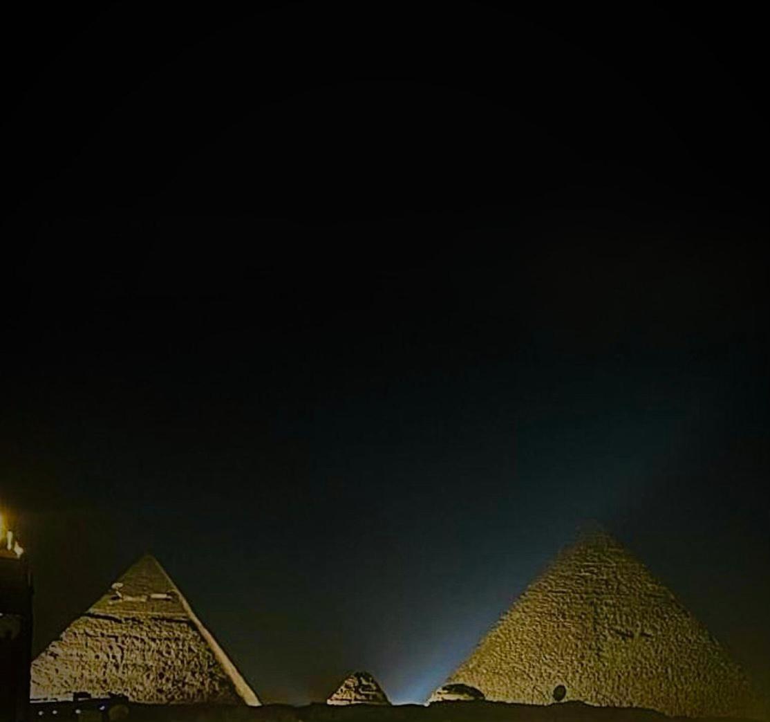 Turquoise Pyramids Gate Centre