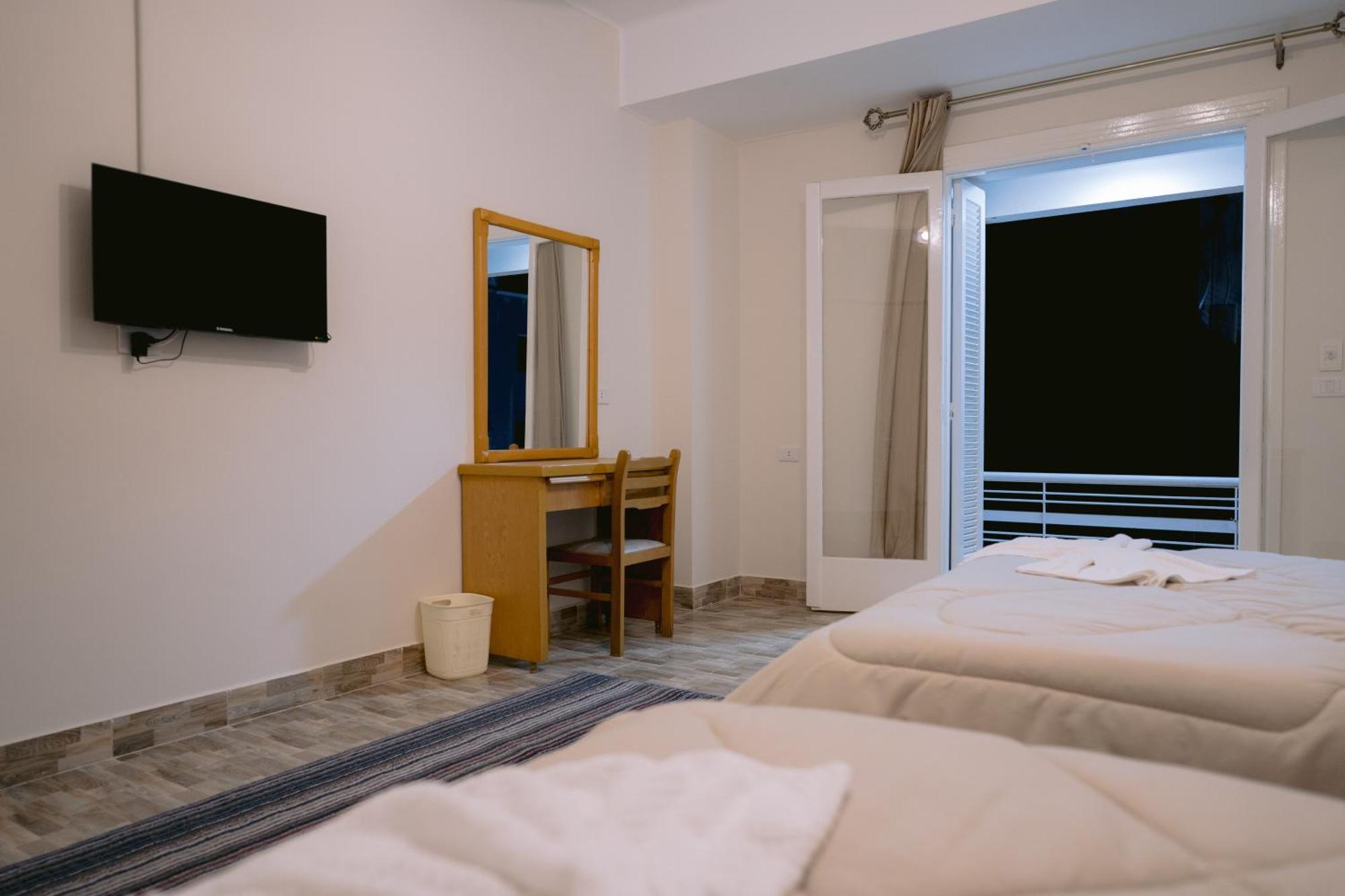 Central Cairo Inn Hotel *