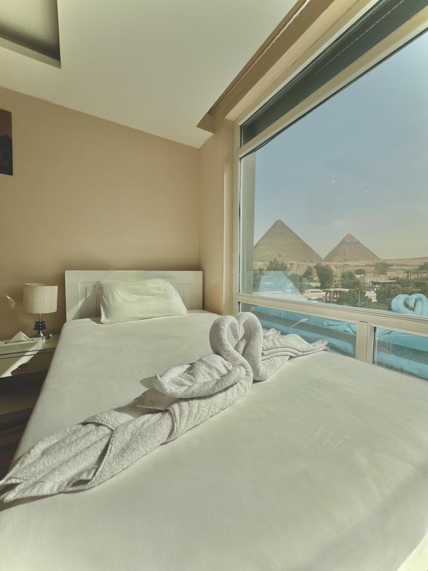 Hotel Turquoise Pyramids & Grand Egyptian Museum View Kafrat al Jabal
