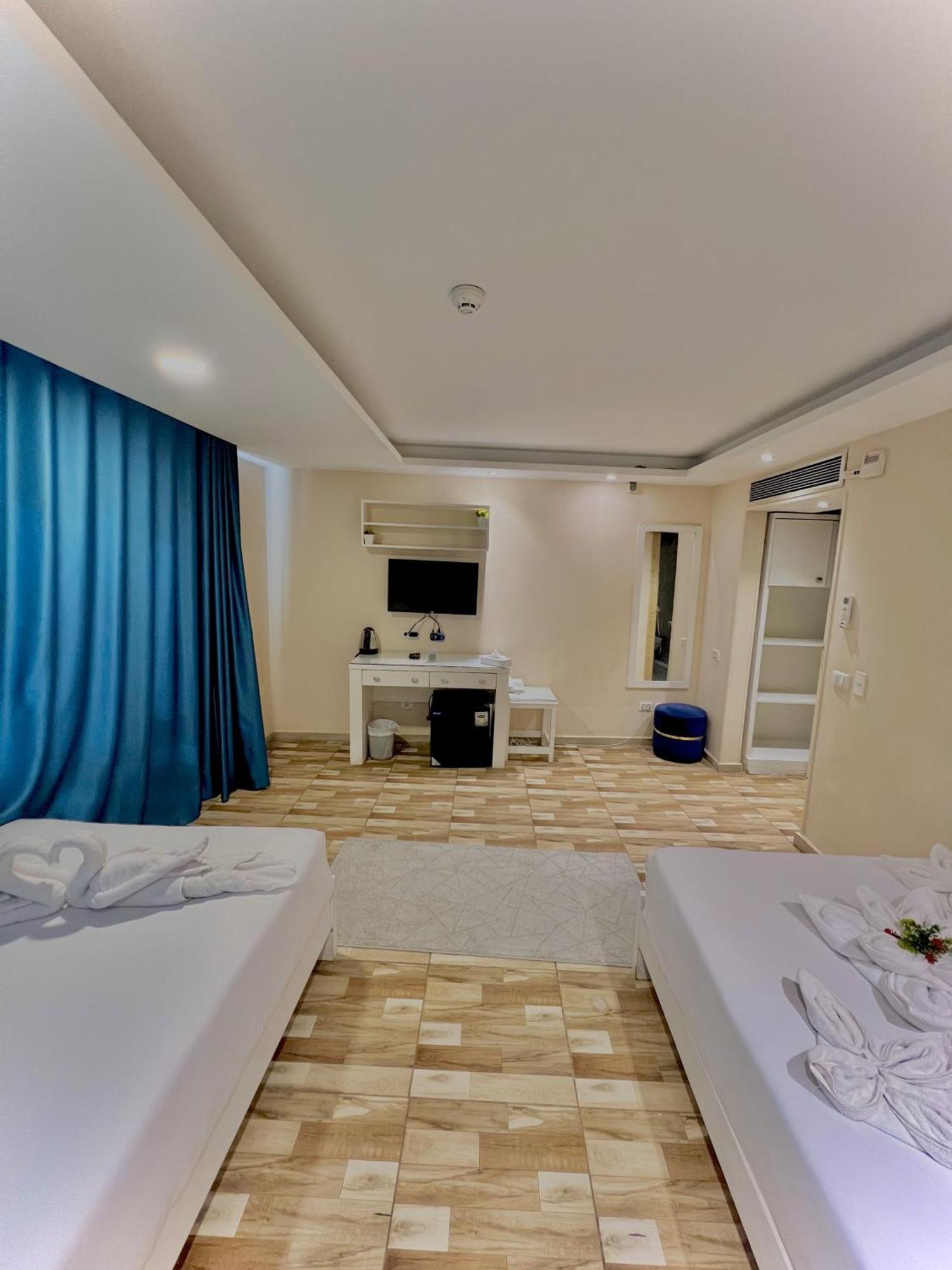 Turquoise Pyramids & Grand Egyptian Museum View Hotel 4*