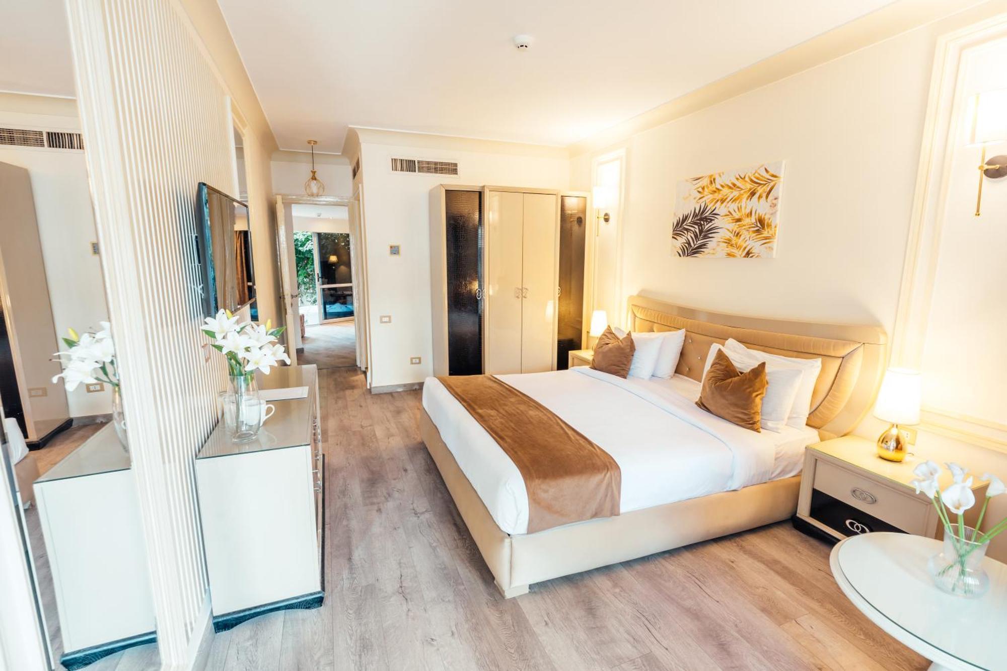 Resort Paradise Alexandria