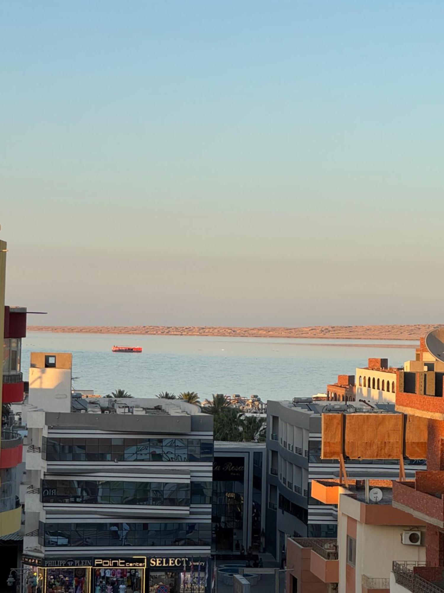 Sea View At Sheraton Road 2 Bed