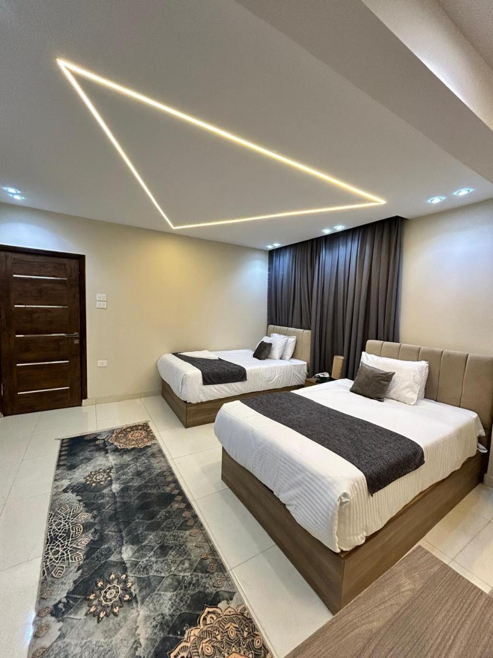 Dima Pyramids View Hotel Kafrat al Jabal