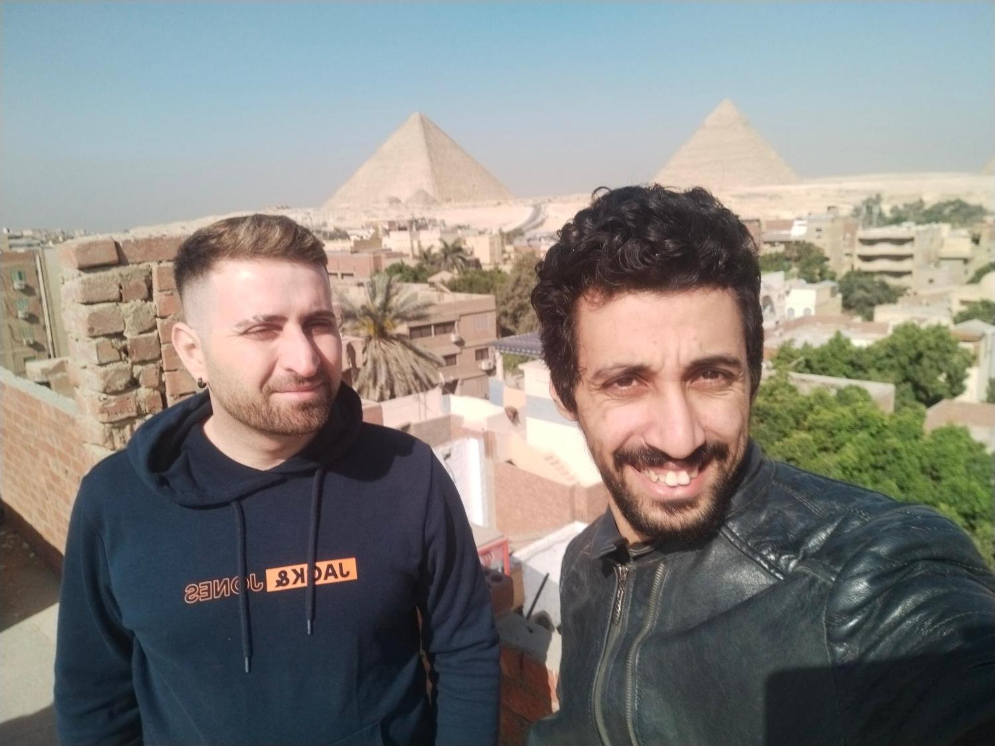 Ammar Pyramids View Homestay Cairo