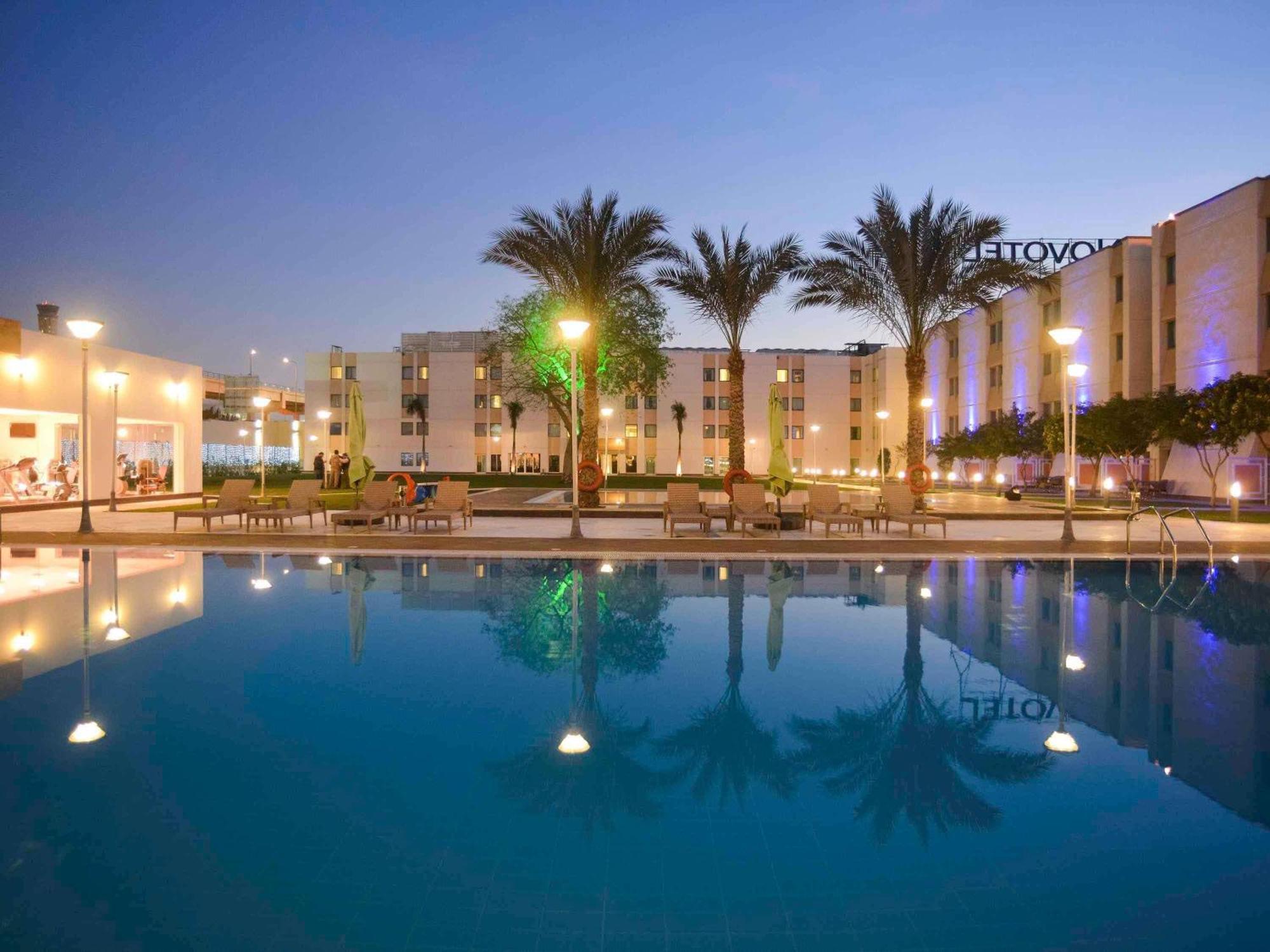 Novotel Airport Hotel 4*