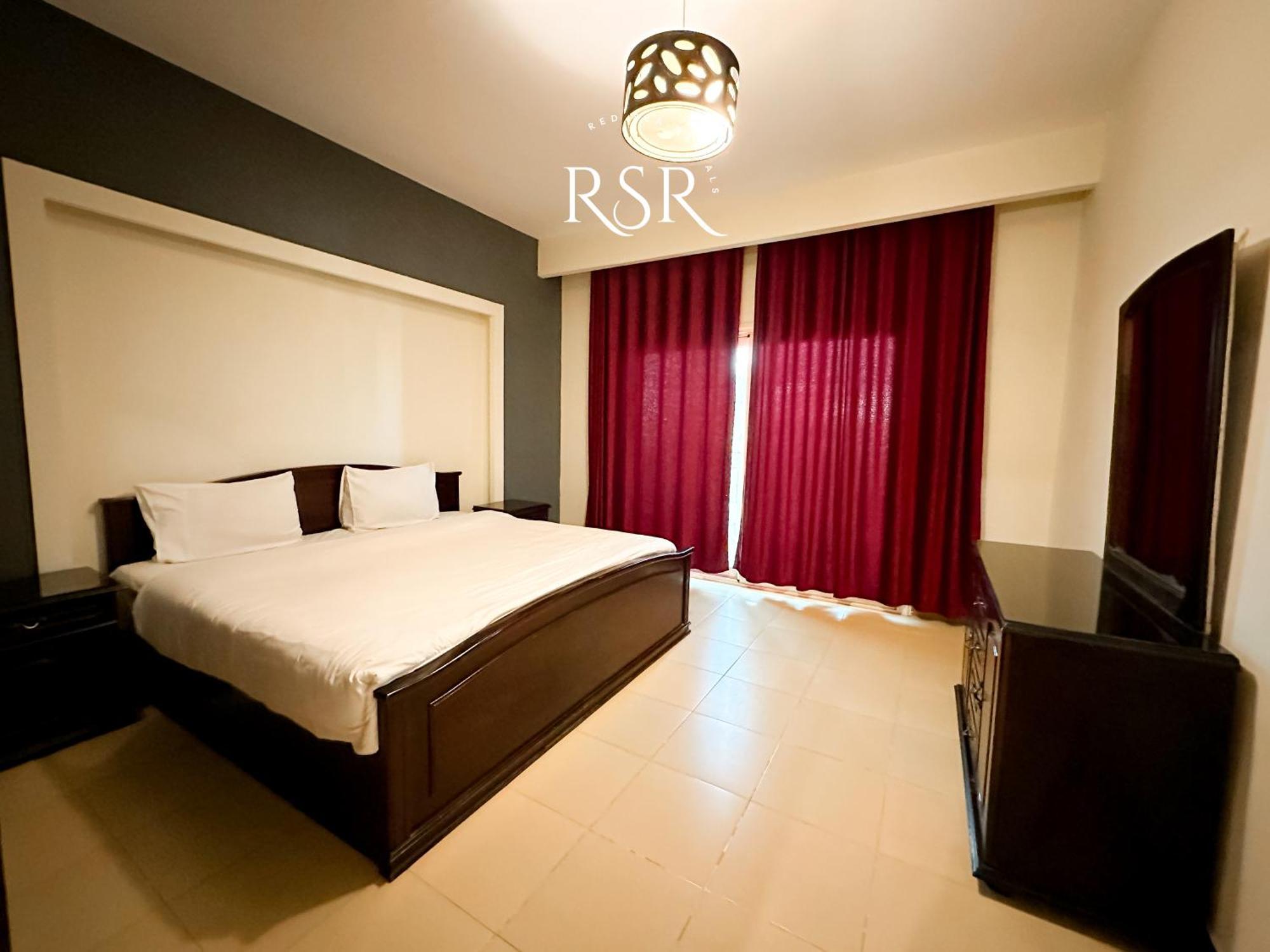 Elite Aparthotel