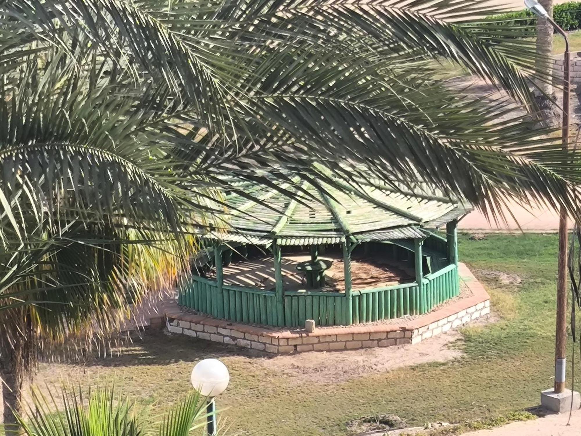 Green Beach Apartment