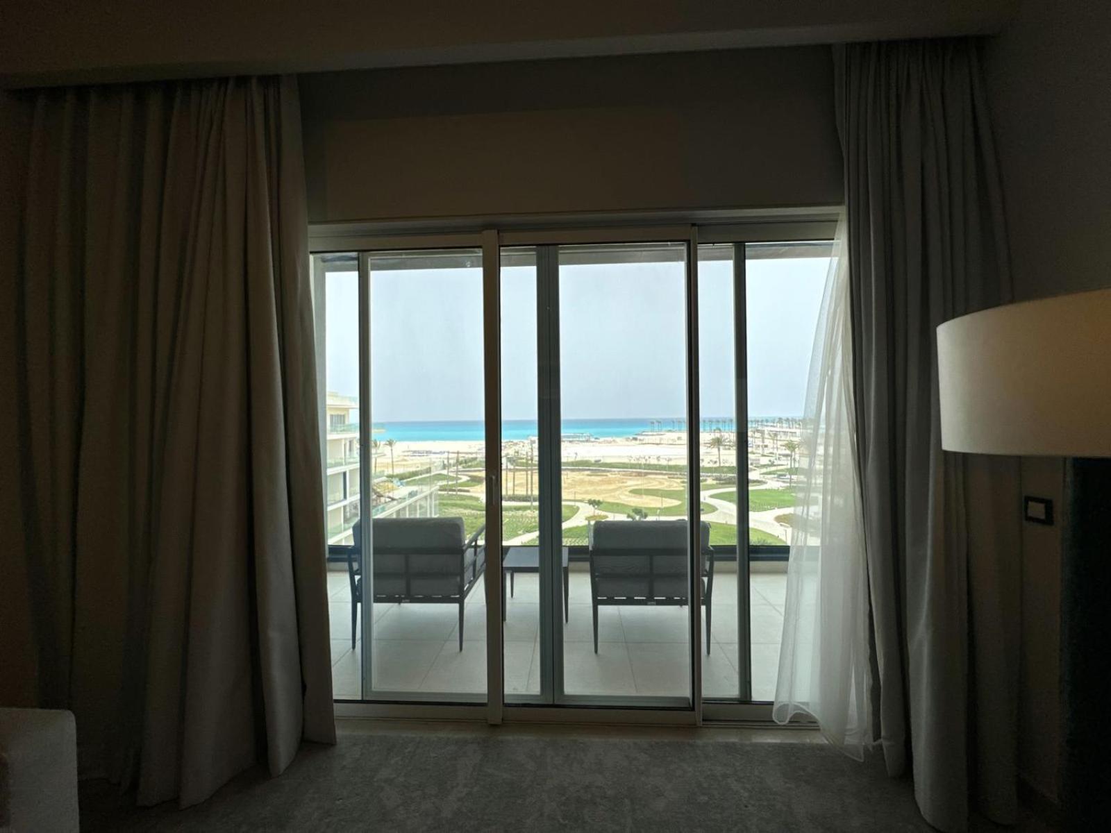 Elegant 2br Seaview *