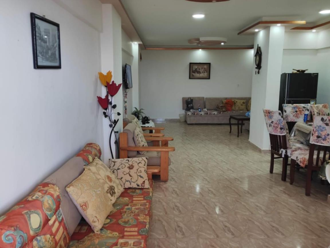 Flores Casas De Playa Ferienhaus Alexandria