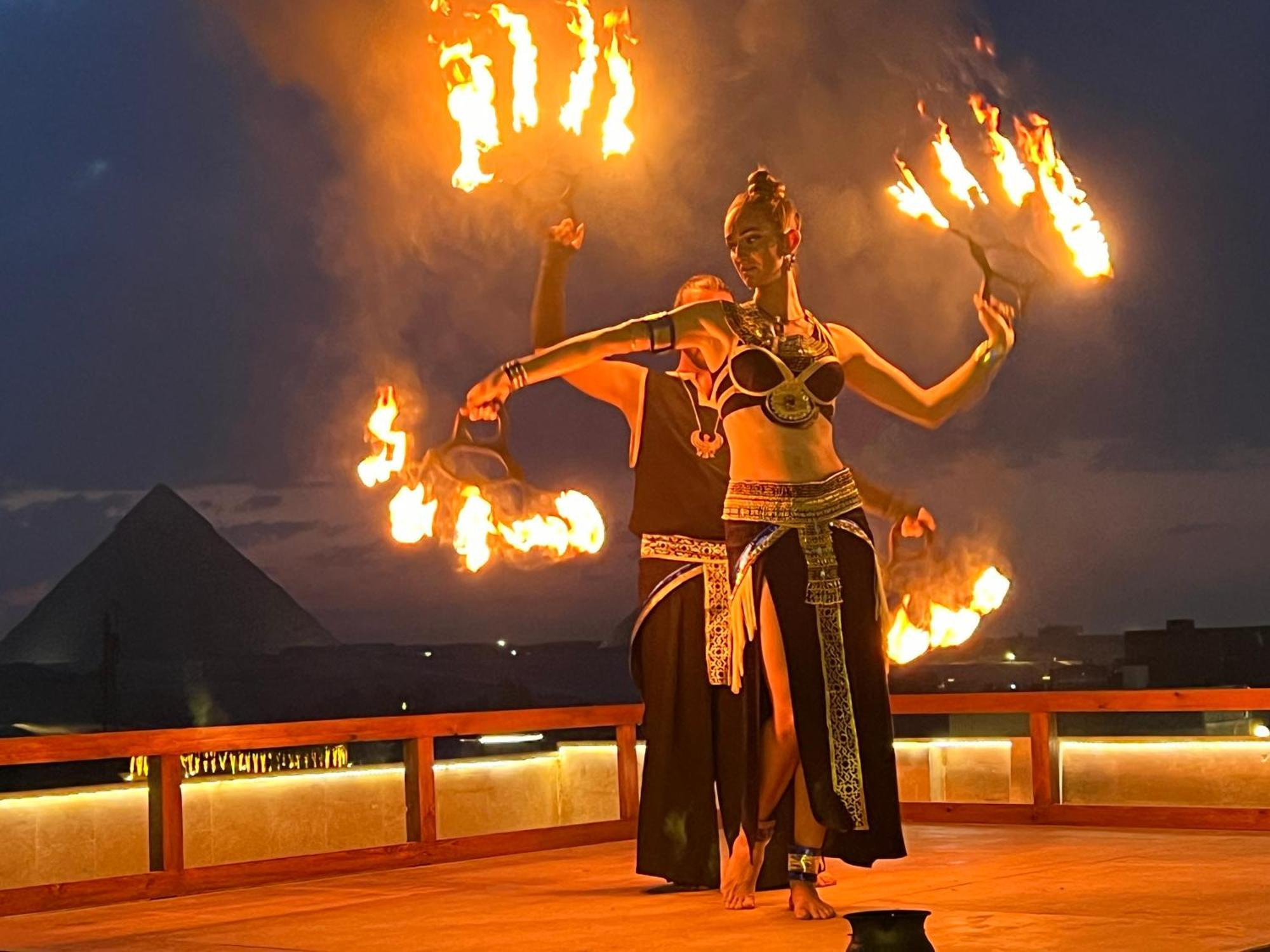 Golden Mask Pyramids Hotel *
