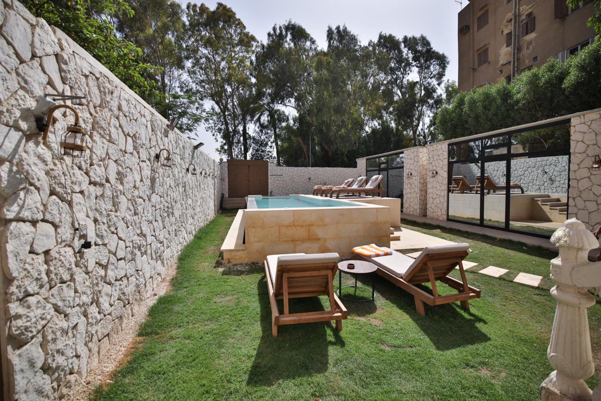 Sphinx House Hotel