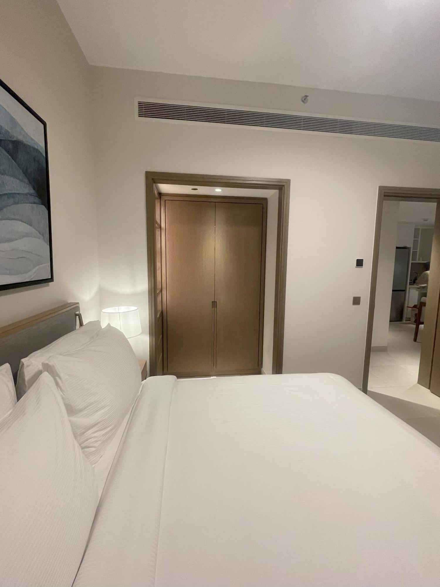 Aparthotel Serviced At Vida Marina Marassi