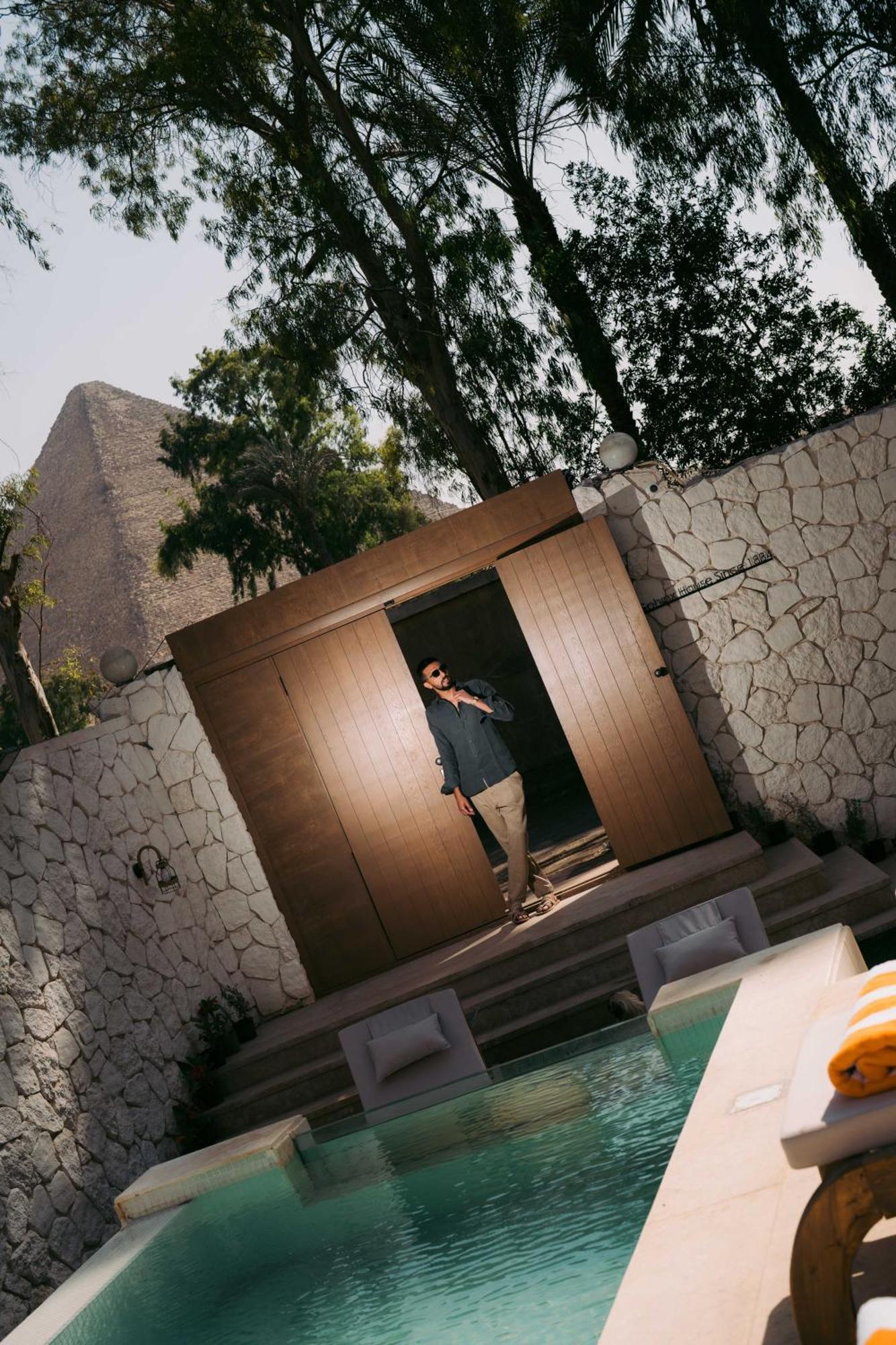 Sphinx House Hotel 4*
