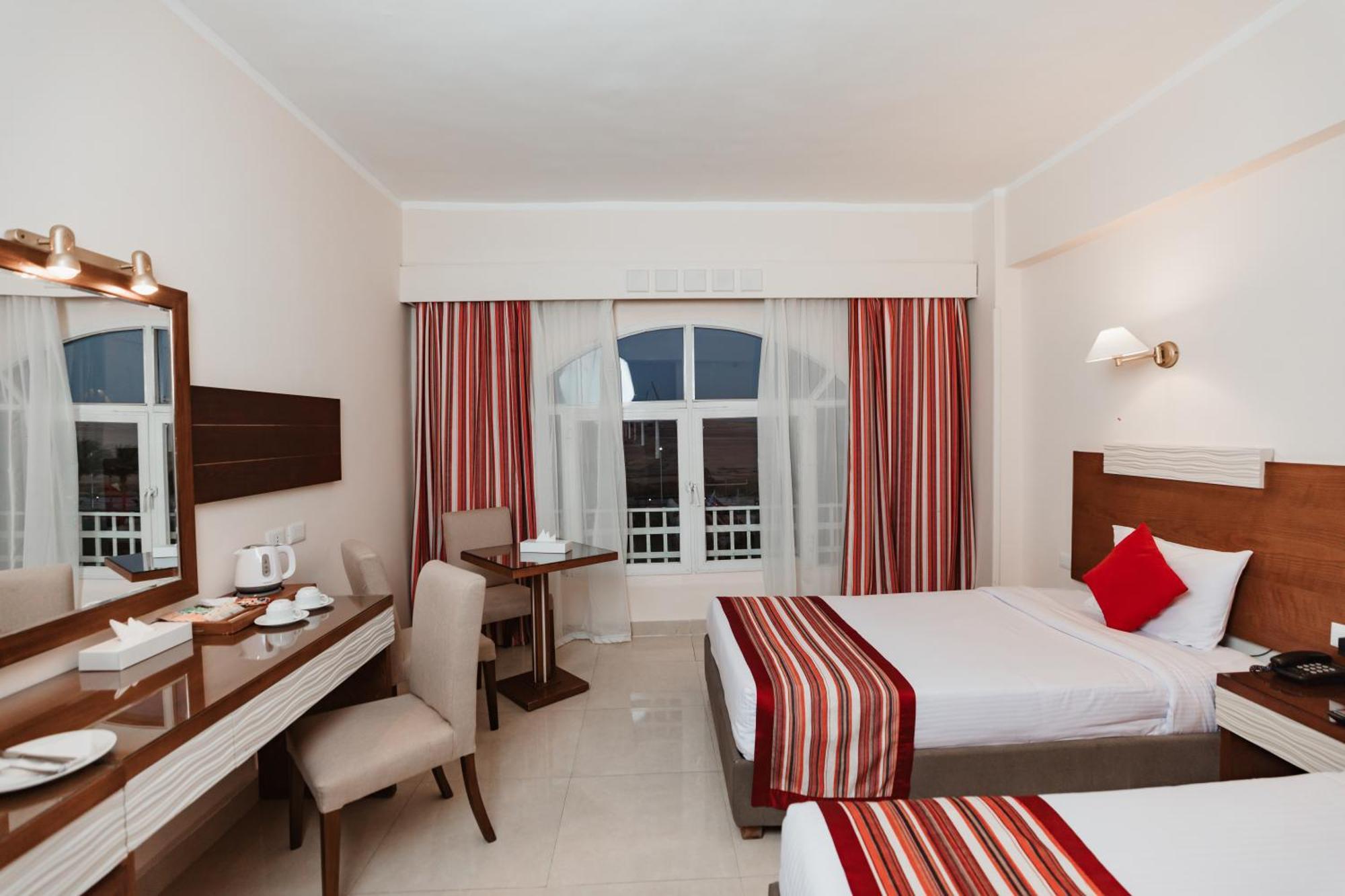 Resort Golden 4*