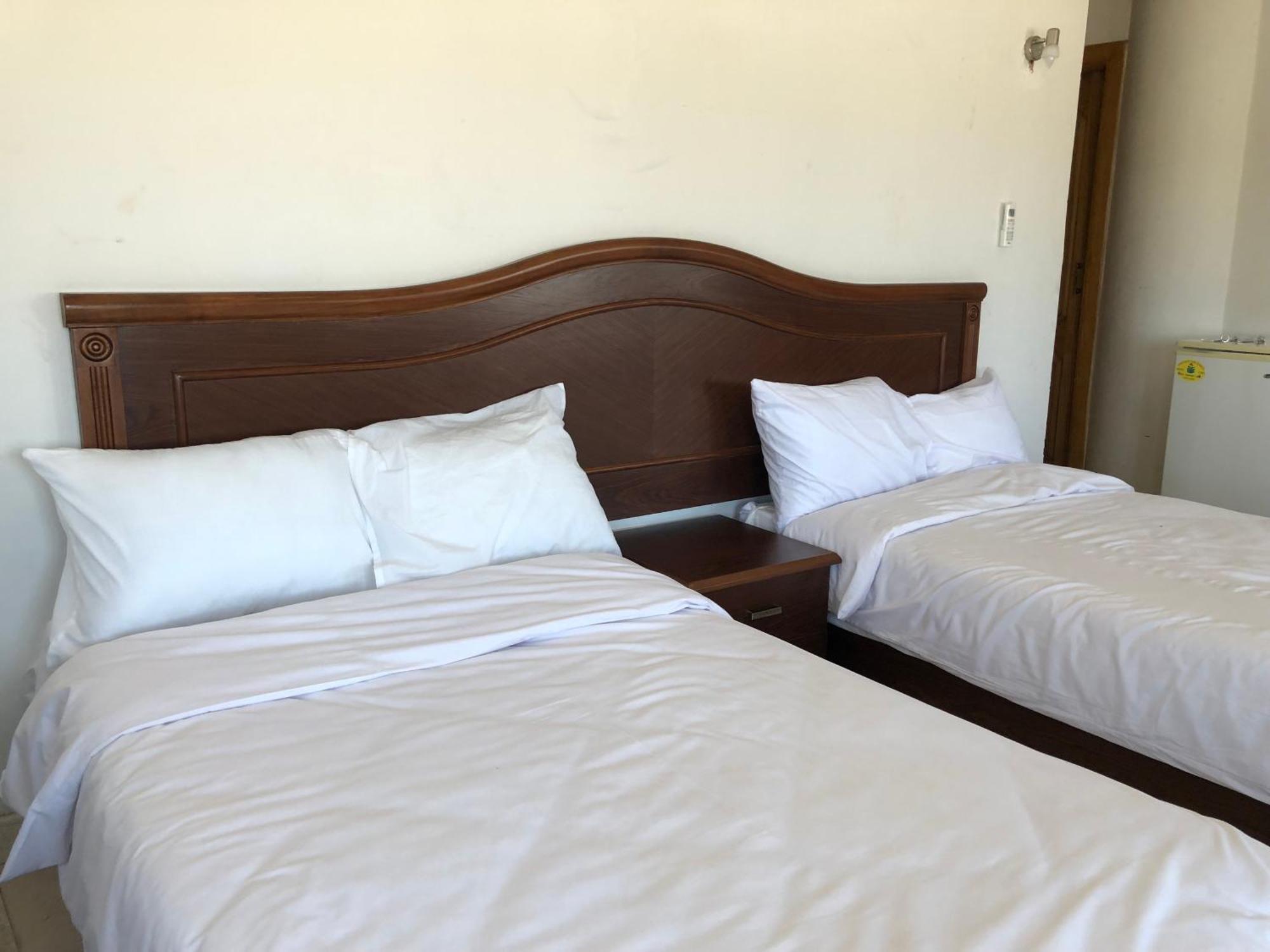 Royal Nj Hotel Borg El Arab