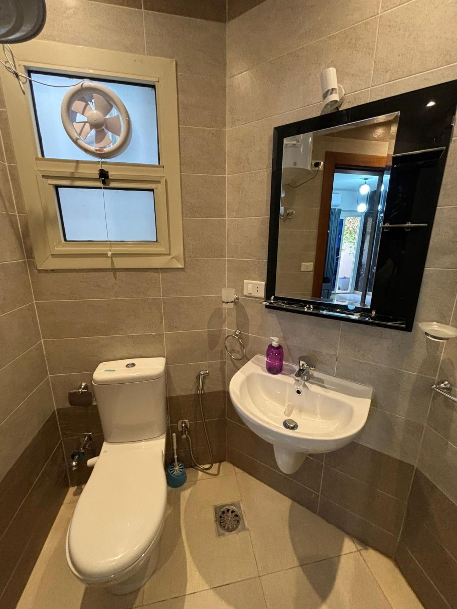 Sea View Access Princess Apartment