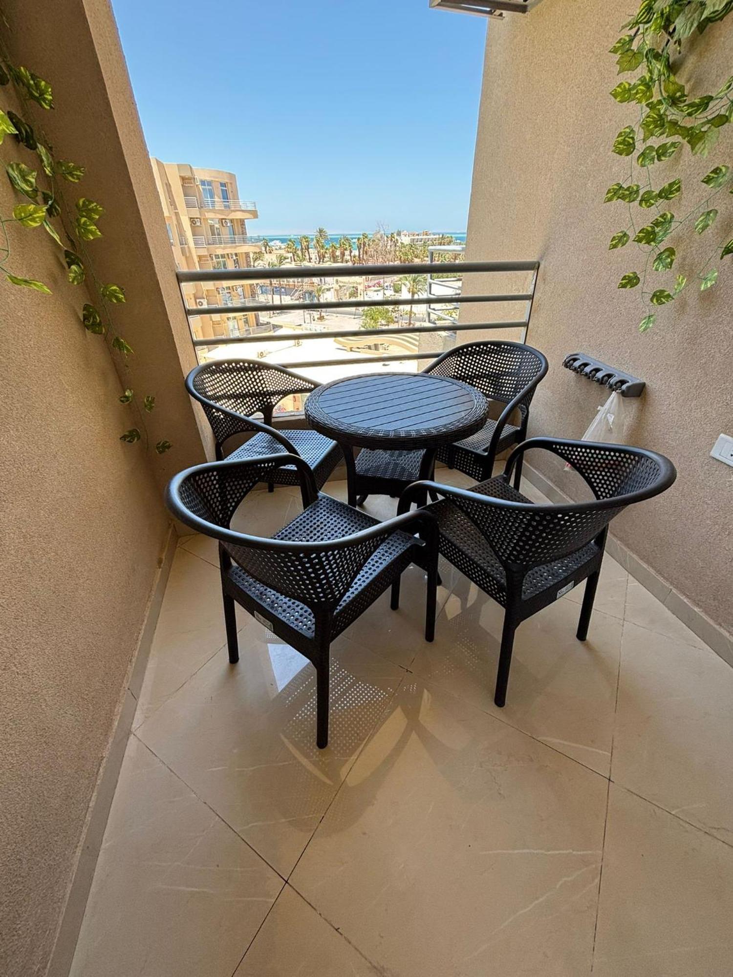 Sea View Access Princess Apartment Hurghada