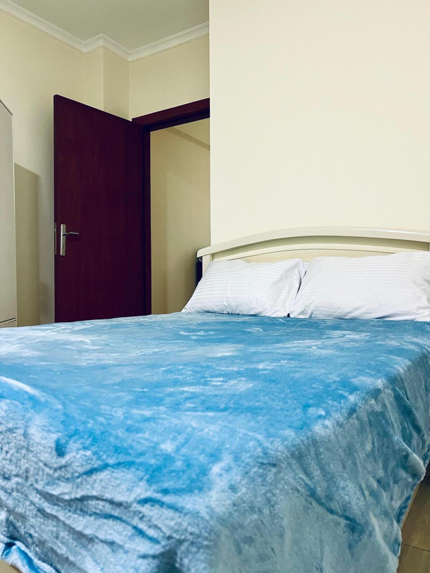 Apartment Beachfront Bliss - Your Escape Awaits *