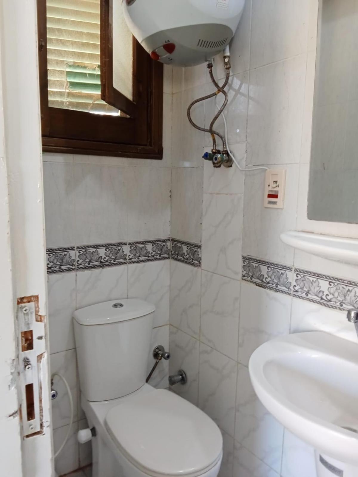 2 V150 First Floor 4 Bedrooms Apartment