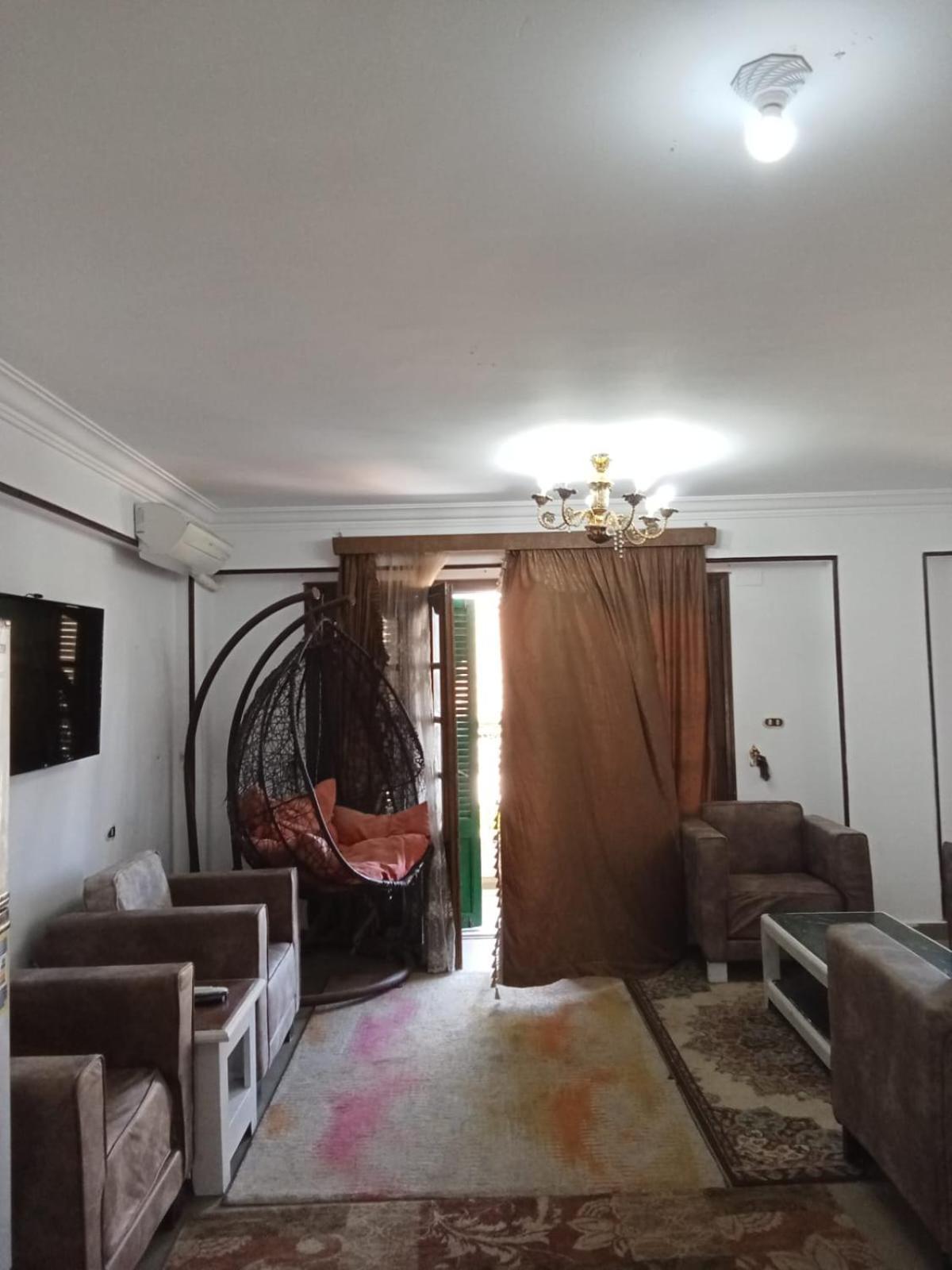 Apartment 2 V150 First Floor 4 Bedrooms *