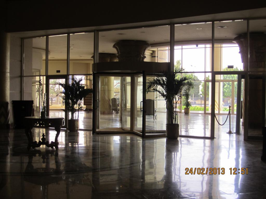 Otel Tolip