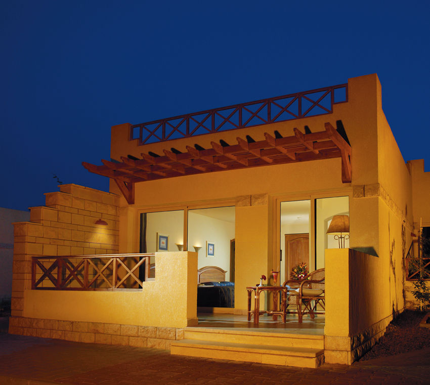 Coral Tiran Resort