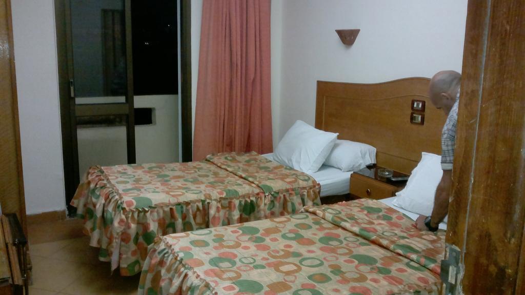 Abeer Hostel