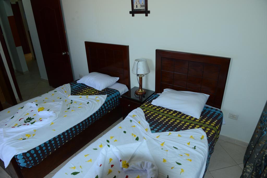 Resort La Sirena & - Families Only Ain Sukhna