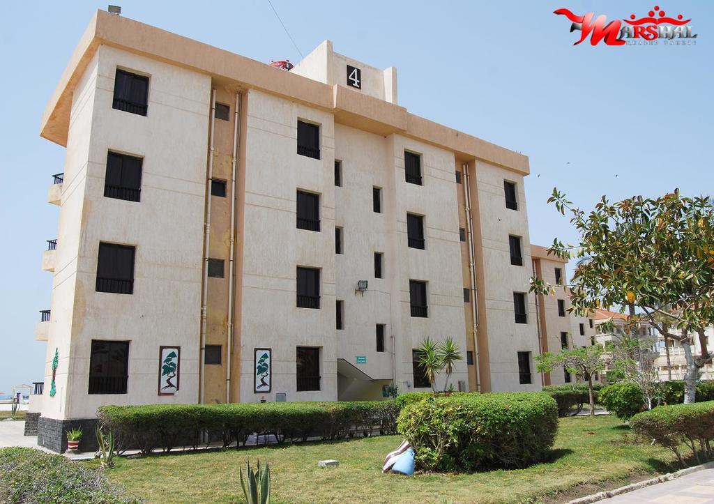 Aparthotel Bar Armed Forces 3*