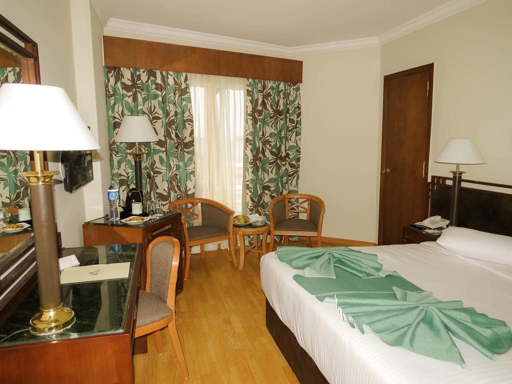 Otel Resta 4*