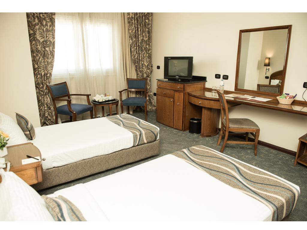 Hotel Cherry Maryski Alexandria