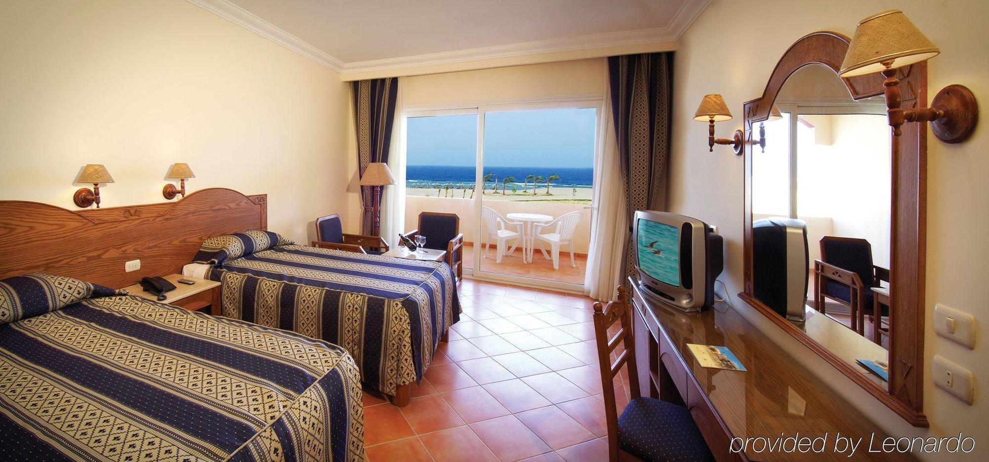 Bliss Nada Hotel 4*