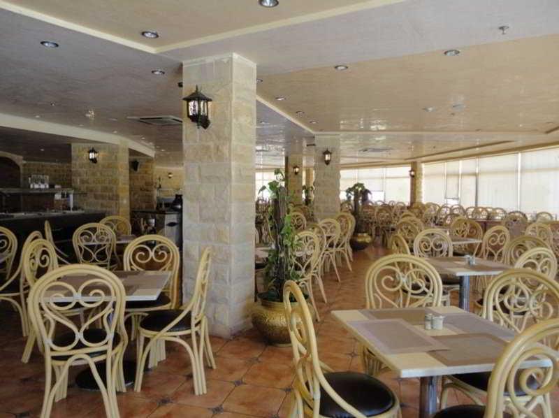 Golden 5 Emerald Hotel 4*