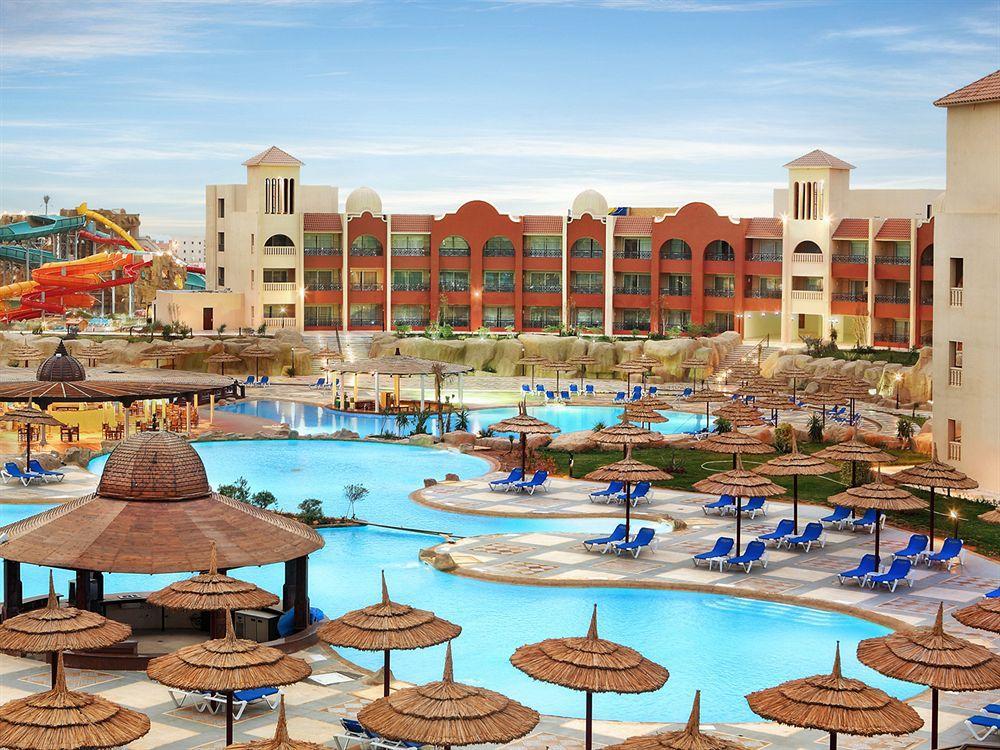 Tirana Aqua Park 4*