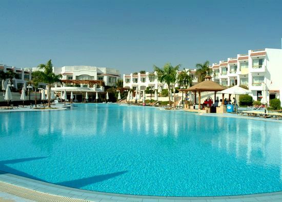 Ivy Cryene Island Resort & Aqua Park Hotel