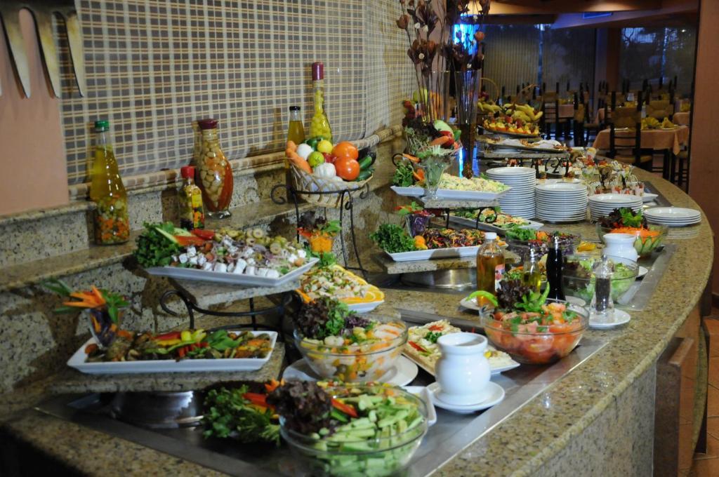 Africana & Resort