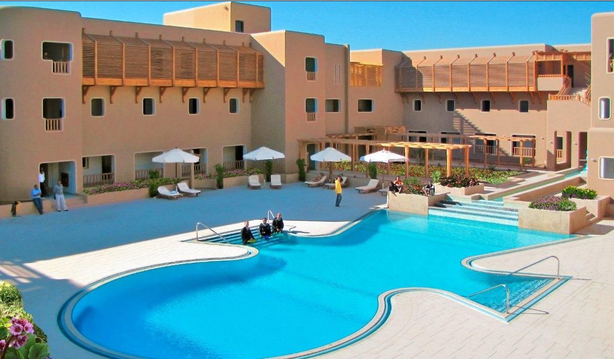 The Breakers Diving And Surfing Soma Bay Resort 4*