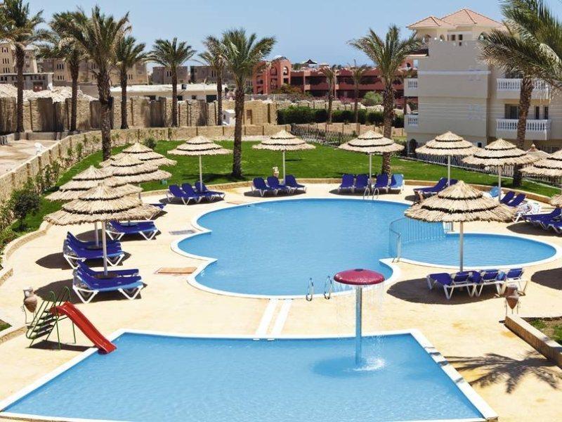 Hotel Tropicana Azure Club 3*