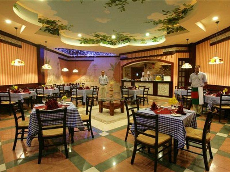 Resort Rehana Royal Beach - Aquapark & Spa - Family & Couples Only