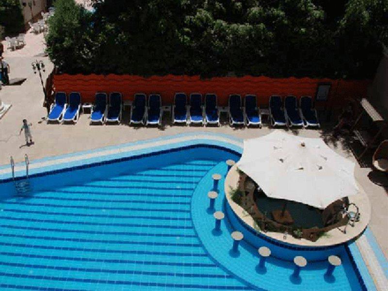 Aparthotel Elysees 4*