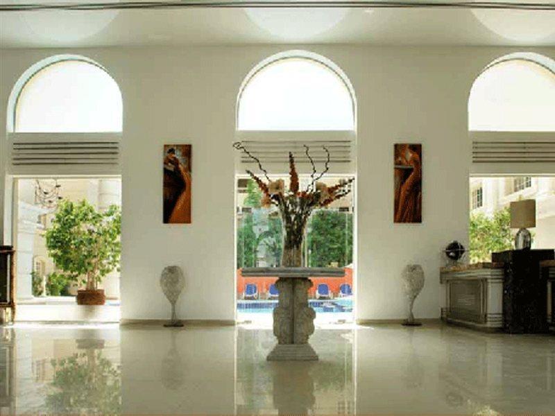 Aparthotel Elysees 4*
