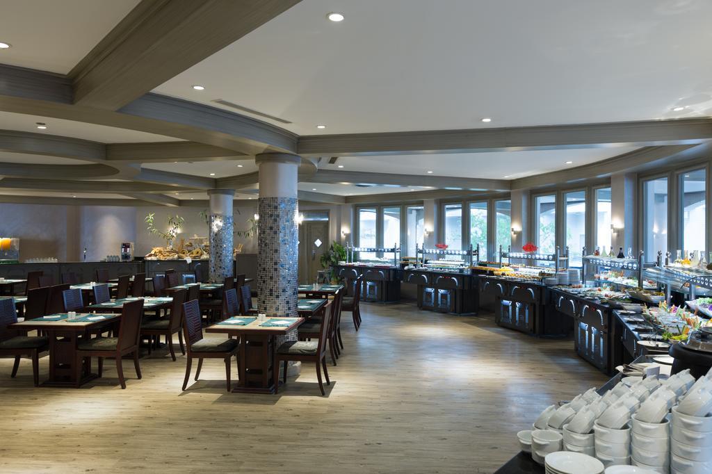 Naama Bay & Resort 5*